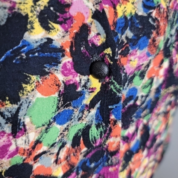 Zara Women Small Short  Hi-Low Sleeve Shirt with Bright Pattern & Button Up Back - Picture 9 of 13